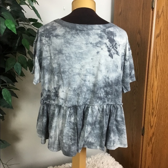So XL short sleeve peplum tee charcoal tie dye NWT - Picture 8 of 11